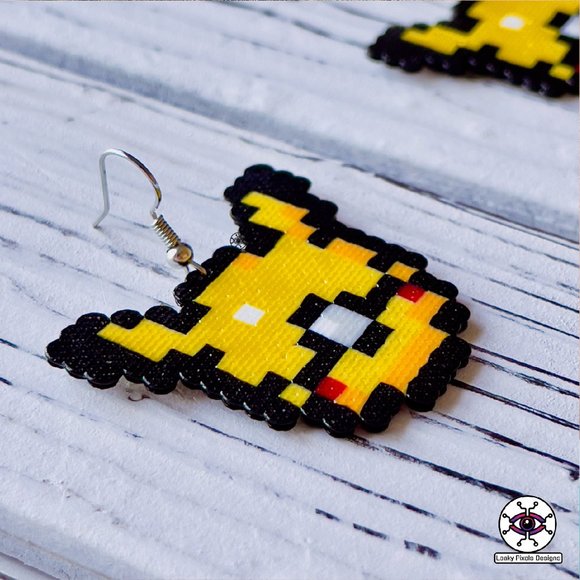 Pikachu Charizard Gengar Pokémon Pokéball Perler Earrings - Picture 3 of 10